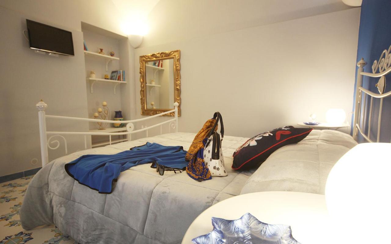Bed and Breakfast Domus Vilu Nocera Superiore Exterior foto