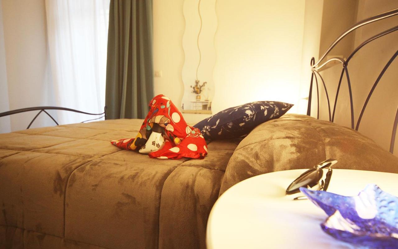 Bed and Breakfast Domus Vilu Nocera Superiore Exterior foto